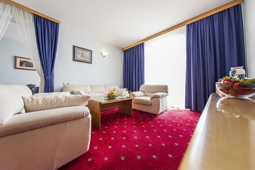Hotel Senad Od Bosne Prokosovici Dış mekan fotoğraf